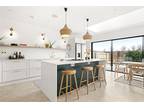 4 bedroom property for sale in Orchard Farm Avenue, East Molesey, Surrey