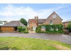 Gates Green Road, West Wickham 6 bed detached house for sale - £