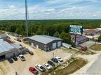 Eldon, 65X90 metal building conveniently located between and