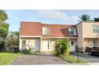 2 bedrooms in Coconut Creek, AVAIL: NOW