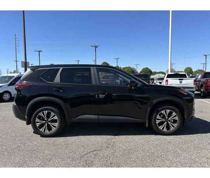 2023 Nissan Rogue SV is a Black 2023 Nissan Rogue SV Car for Sale in Southaven MS