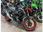 2024 Kawasaki Z500 SE ABS