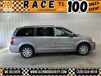 2014 Chrysler town & country Silver, 280K miles