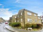 1 bedroom Flat for sale, South Street, Denholme, BD13