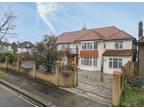 House - detached for sale in Weymouth Avenue, London, NW7 (Ref 220698)