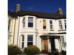 Superb 5 bed property to let. Close to University. Bills included.