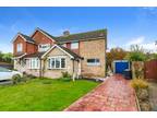 3 bedroom semi-detached house for sale in Stratford Drive, Wooburn Green