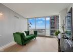 Condo For Sale In Chicago, Illinois