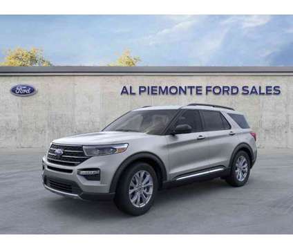 2024 Ford Explorer XLT is a Silver 2024 Ford Explorer XLT SUV in Melrose Park IL