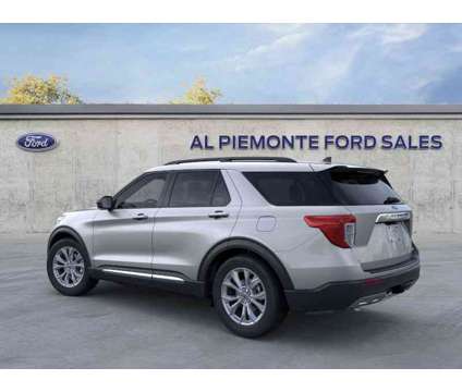 2024 Ford Explorer XLT is a Silver 2024 Ford Explorer XLT SUV in Melrose Park IL