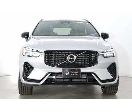 2022 Volvo XC60 Recharge Plug-In Hybrid T8 R-Design is a Silver 2022 Volvo XC60 T8 R-Design Hybrid in Scarborough ME