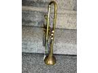 Vintage Champion (champagne) Trumpet