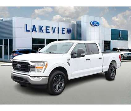2021 Ford F-150 XLT is a White 2021 Ford F-150 XLT Truck in Battle Creek MI