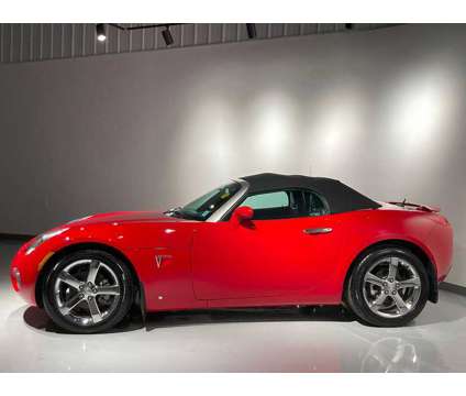 2006 Pontiac Solstice Base is a Red 2006 Pontiac Solstice Base Convertible in Depew NY