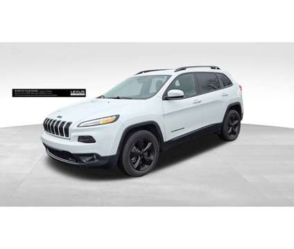 2017 Jeep Cherokee Limited is a White 2017 Jeep Cherokee Limited SUV in Fort Wayne IN