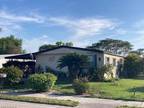 621 Charlemagne Blvd, Naples, FL 34112