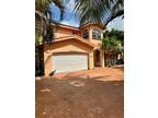 8921 SW 44th St, Miami, FL 33165