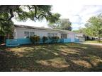 6611 Kent Dr N, Saint Petersburg, FL 33702