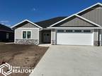 1507 Creekside Dr Humboldt, IA