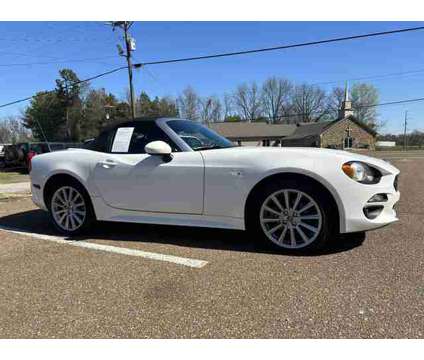 2017 FIAT 124 Spider for sale is a White 2017 Fiat 124 Spider Car for Sale in Olive Branch MS