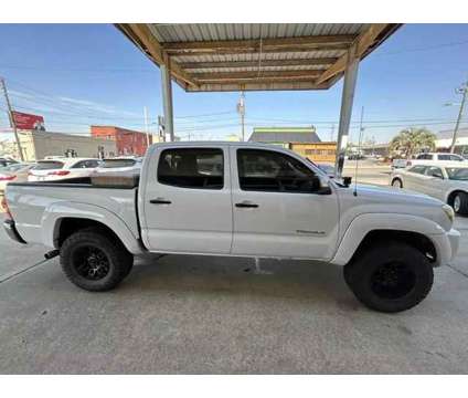 2007 Toyota Tacoma Double Cab for sale is a White 2007 Toyota Tacoma Double Cab Car for Sale in Eastman GA