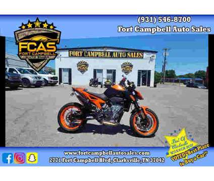 2022 KTM DUKE for sale is a Orange 2022 KTM Duke Motorcycle in Clarksville TN