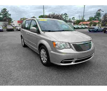 2014UsedChryslerUsedTown &amp; CountryUsed4dr Wgn is a Tan 2014 Chrysler town &amp; country Car for Sale in Quitman GA