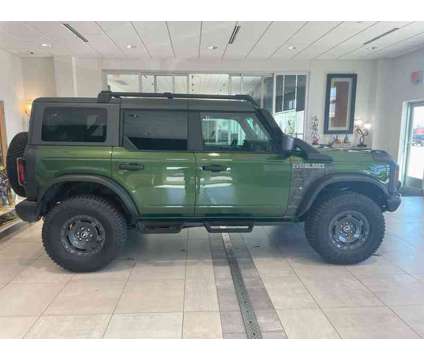 2022UsedFordUsedBroncoUsed4 Door Advanced 4x4 is a Green 2022 Ford Bronco Car for Sale in Milwaukee WI