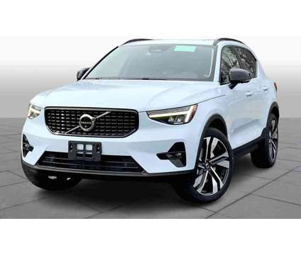 2024NewVolvoNewXC40NewB5 AWD is a Blue 2024 Volvo XC40 Car for Sale in Rockland MA