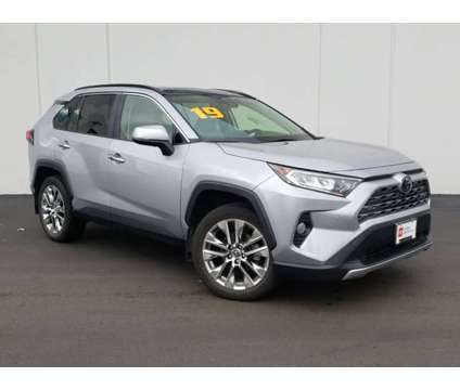 2019 Toyota RAV4 Limited is a Silver 2019 Toyota RAV4 Limited Car for Sale in Waukegan IL
