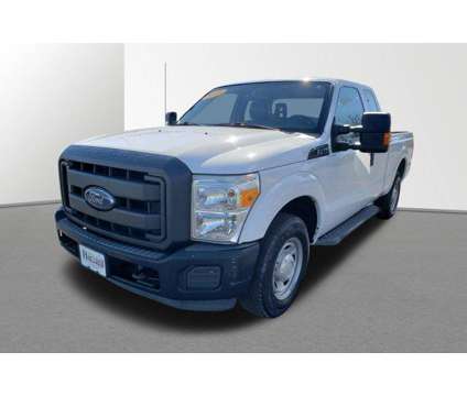 2015 Ford Super Duty F-250 SRW XL is a White 2015 Ford Car for Sale in Harvard IL