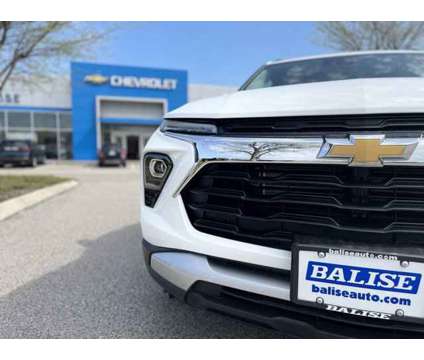 2024 Chevrolet Trailblazer LT is a White 2024 Chevrolet trail blazer LT Car for Sale in Warwick RI