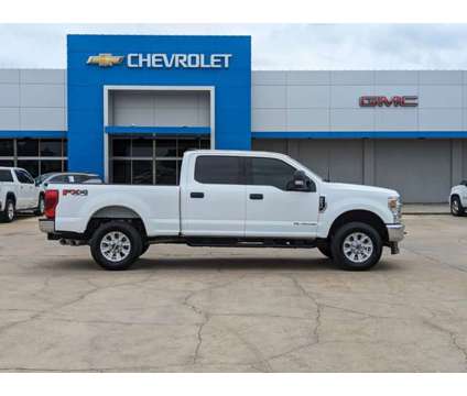2022 Ford Super Duty F-250 SRW XLT is a White 2022 Ford Car for Sale in Brookhaven MS