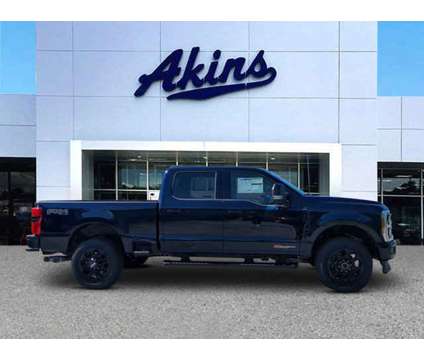 2024 Ford Super Duty F-250 SRW LARIAT is a Blue 2024 Ford Car for Sale in Winder GA