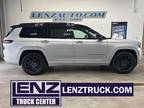 2023 Jeep grand cherokee Red, 5K miles