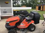 2009 husqvarna 46" cut riding lawn mower