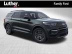 2024 Ford Explorer Green