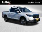 2024 Honda Ridgeline Silver|White