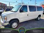 2012 Ford E350 Super Duty Passenger XLT Van 3D Passenger