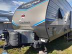 2022 Coachmen Catalina Trail Blazer 28THS 33ft