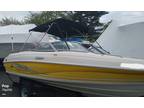 2005 Rinker 212 Captiva