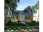 House ,4 Bedrooms ,3 Bathrooms in Nokomis, Minneapolis