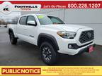 2020 Toyota Tacoma White, 39K miles