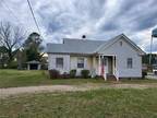 Home For Sale In Smithfield, Virginia