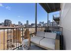 Condo For Sale In Chicago, Illinois