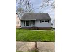 17804 Hazelwood Ave Maple Heights, OH
