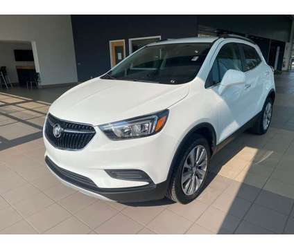 2020 Buick Encore Preferred AWD, 1 OWN, LEATHER, SUV is a White 2020 Buick Encore Preferred SUV in Westland MI