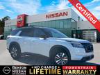 2023 Nissan Pathfinder SL