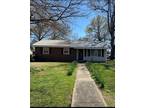 Home For Sale In Greenwood, Mississippi