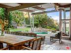 2436 Arbutus Dr Los Angeles, CA